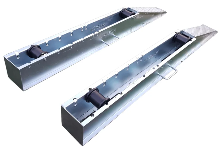 Adjustable UPCOM drum roller set with loading ramps and support rollers